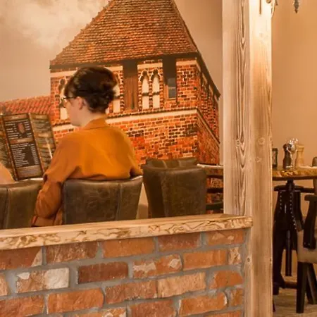 Schwarzer Adler Hotel Tangermuende