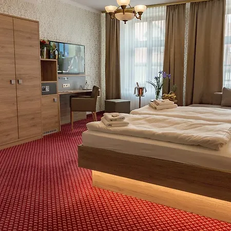 Hotel Schwarzer Adler Tangermuende