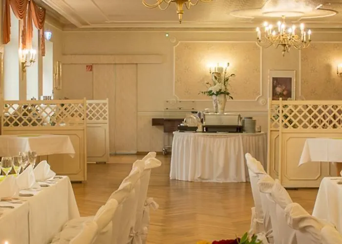 Schwarzer Adler 4* Tangermünde