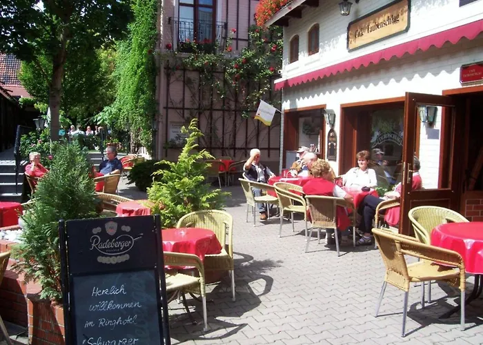 Schwarzer Adler 4* Tangermünde