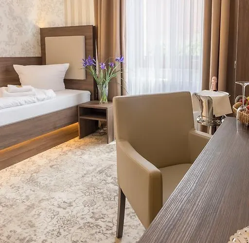 ホテル Schwarzer Adler Tangermünde