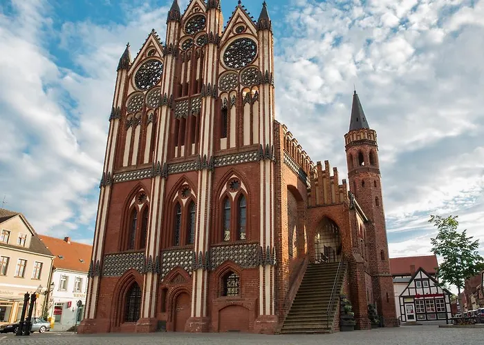 Schwarzer Adler 4* Tangermünde